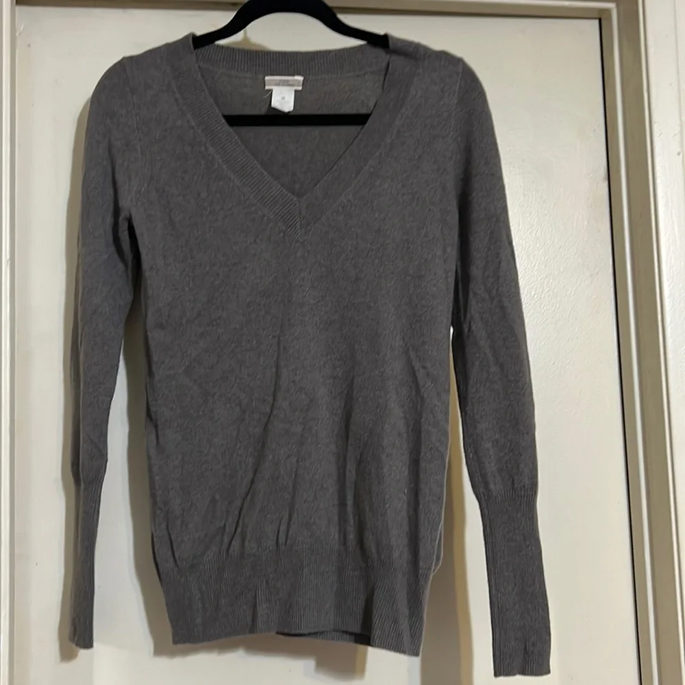 J Crew cashmere V neck sweater